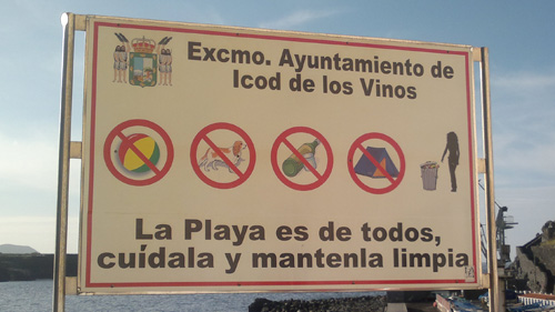 Ничего из этих запретов на пляже не соблюдается!